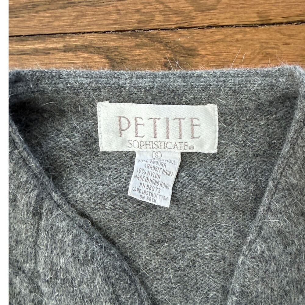 VTG Petite Sophisticate Gray Lambswool Blend Cardigan Size S - Picture 2 of 5
